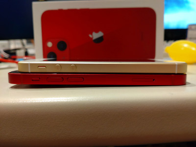 iphone13mini-02.jpg